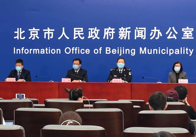 傳染病疫情報告制度02-450.jpg
