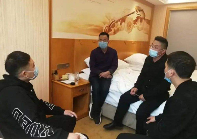 梅姨案兒童認(rèn)親1.jpg
