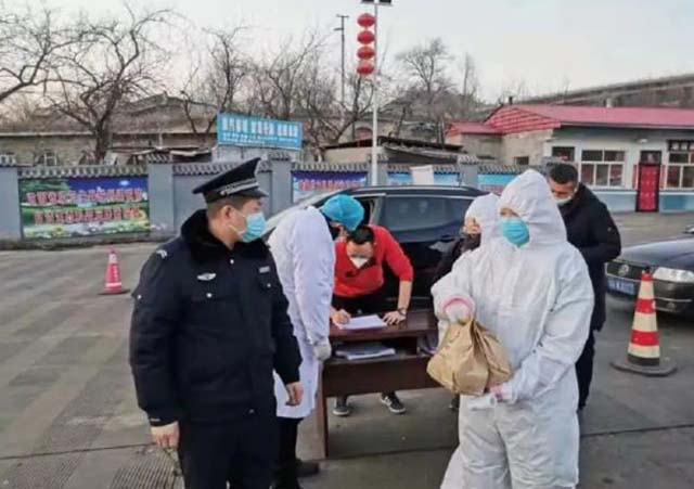抗擊疫情志愿者450.jpg