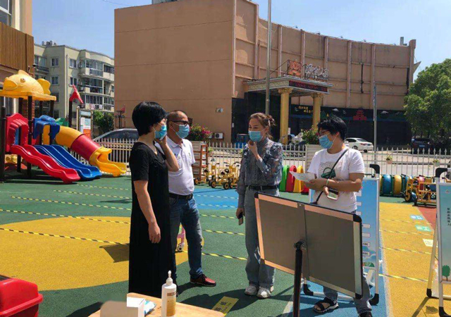 疫情防控期間幼兒園1.jpg