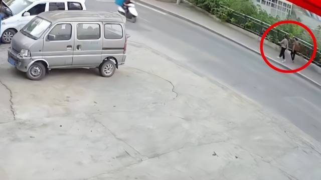 0.jpg