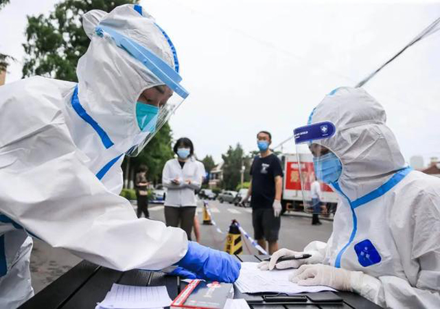 2人篡改核酸檢測報告回國1.jpg