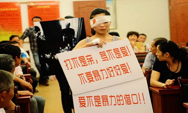 我國首部反家暴法明年３月１日起施行