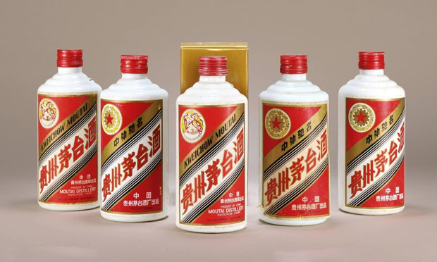 高端酒低迷 茅臺為穩(wěn)價向79家經(jīng)銷商“動刀”