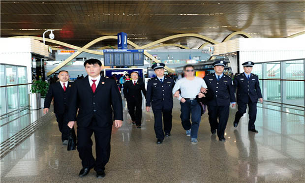 全國檢察機關從29個國家追逃108名職務犯罪嫌疑人