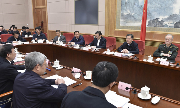 汪洋:加強督查問責 著力解決扶貧形式主義