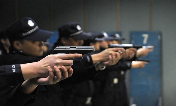 警察法修訂草案增設(shè)用槍規(guī)定 警察何時可以開槍,？