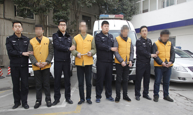 4男子假冒記者進公安局“監(jiān)督辦案”行跡敗露