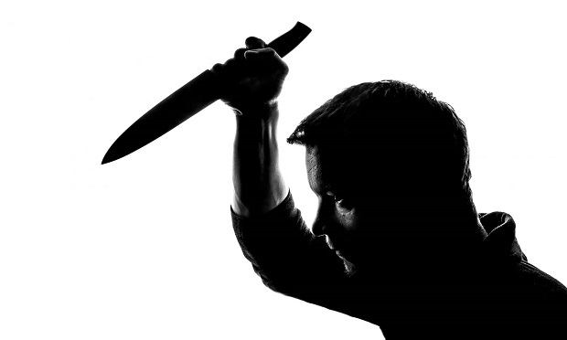 “你瞅啥瞅你咋了”引命案 男子刺死1人傷3人