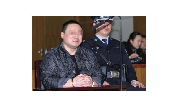 癮君子毒駕拒捕撞傷輔警 涉危害公共安全罪受審