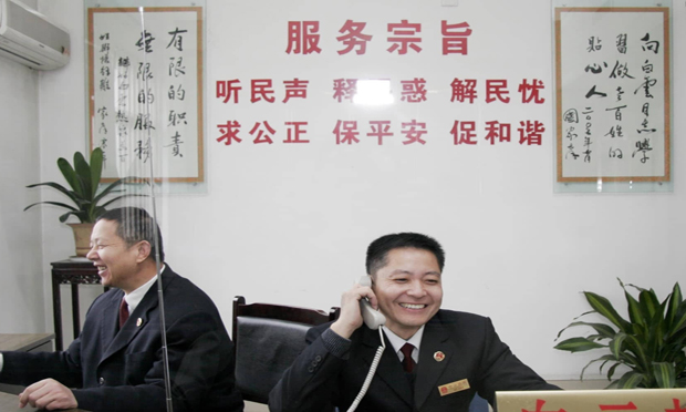 高校與社區(qū)“聯(lián)姻” 法律“診所”免費(fèi)提供服務(wù)