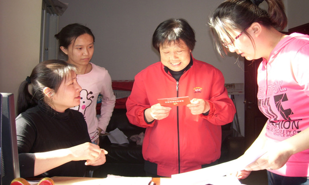 衛(wèi)計(jì)委為獨(dú)生子女及傷殘家庭設(shè)幫扶人,，一戶兩人
