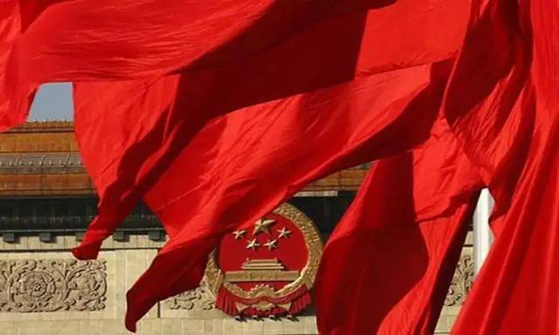 依法治國是黨領(lǐng)導(dǎo)人民治理國家的基本方略