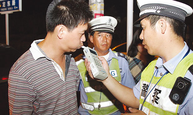 公安部交管局：春運期間重點防范多車相撞事故酒駕事故及落水事故