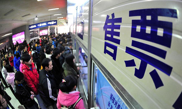 火車票加價(jià)搶票合法嗎 專家：尚無直接的禁止性規(guī)定