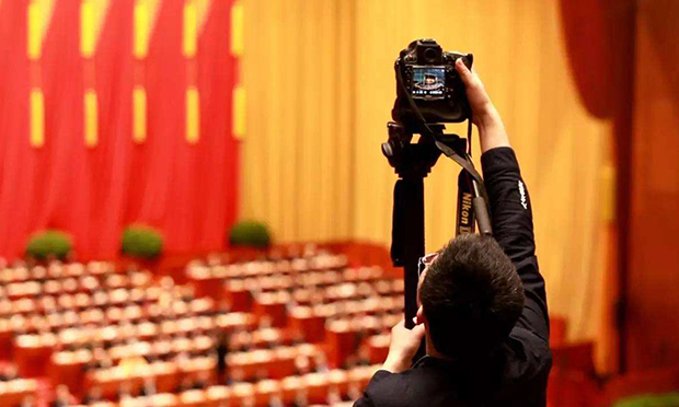 政協(xié)委員熱議全面從嚴(yán)治黨：制度的籠子越扎越緊