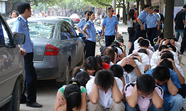 制售假入刑呼聲高 司法界回應(yīng)“像抓酒駕那樣打假”