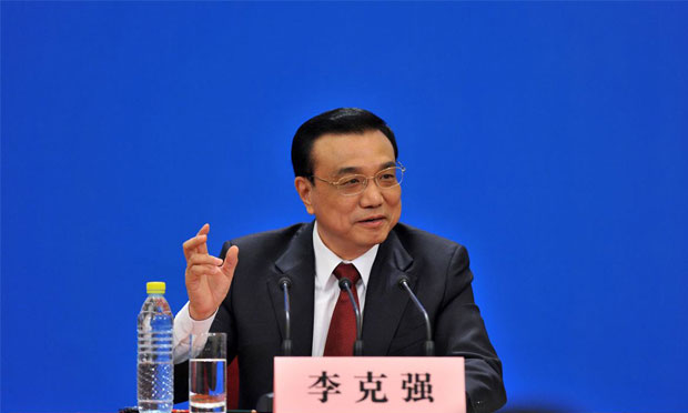總理記者會(huì)6成問題經(jīng)濟(jì)相關(guān) 妙用武僧翻跟頭比喻GDP增速