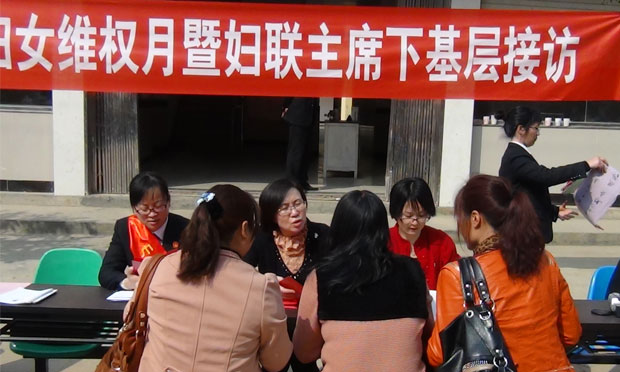 “三八節(jié)”來(lái)臨 法院曬典型案例支招女性維權(quán)