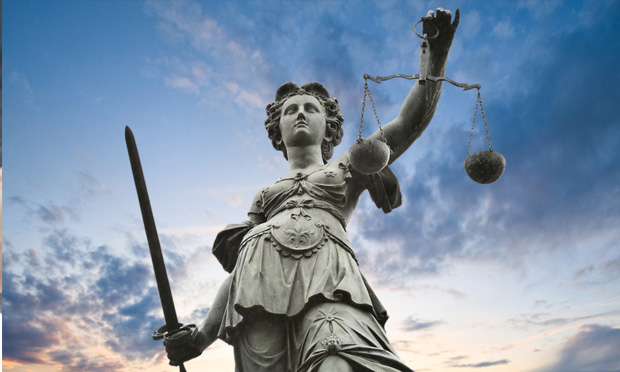 論我國(guó)刑事訴訟中的新型訴審關(guān)系