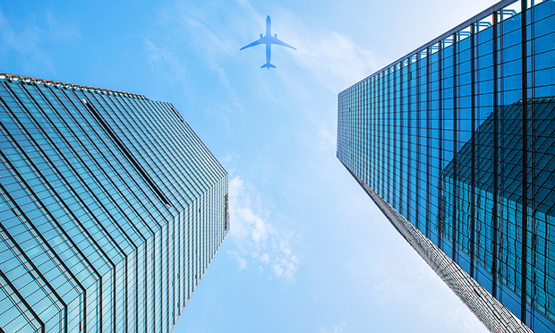 企業(yè)合并的法定程序是如何進(jìn)行的,？