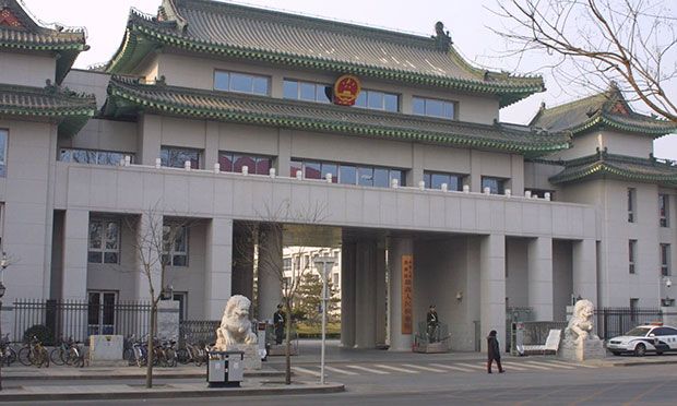 最高人民檢察院公訴廳負(fù)責(zé)人就于歡故意傷害案有關(guān)問題答記者問