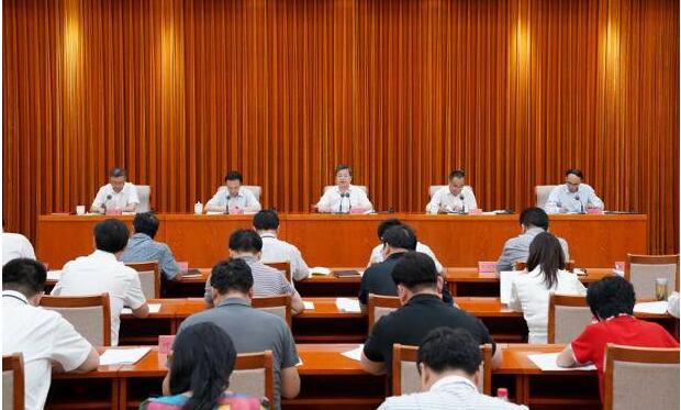把“雪亮工程”建成守護(hù)人民安寧的“千里眼”