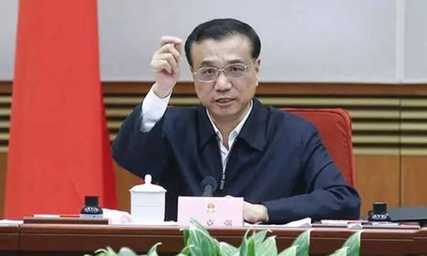 李克強(qiáng)就疫苗事件作出批示：必須給全國(guó)人民一個(gè)明明白白的交代