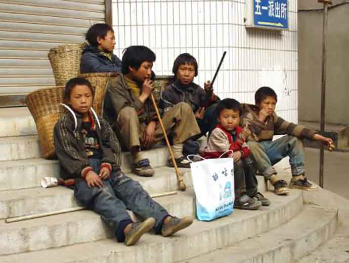 強(qiáng)迫未成人進(jìn)行乞討的行為是犯罪嗎